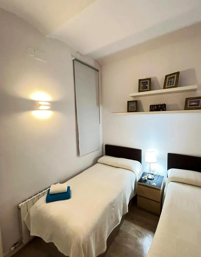 Bed & Breakfast Flor Habitaciones Barcelona Spain