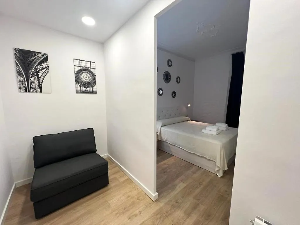 Bed & Breakfast Flor Habitaciones Barcelona