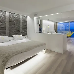 https://sud-ibiza-suites.ibizaislandhotels.net